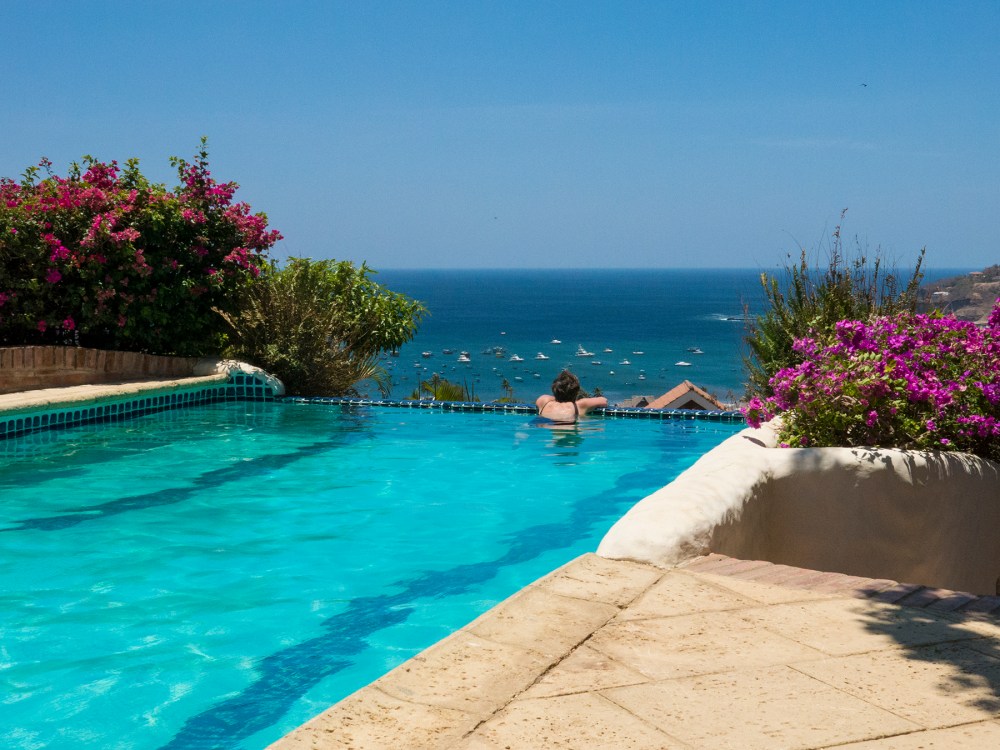 Cathy struggling to make do with my lodging choice