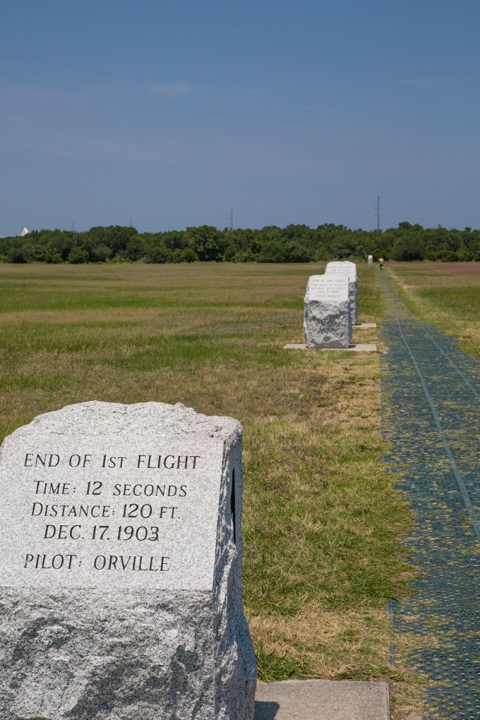 Powered flight markers