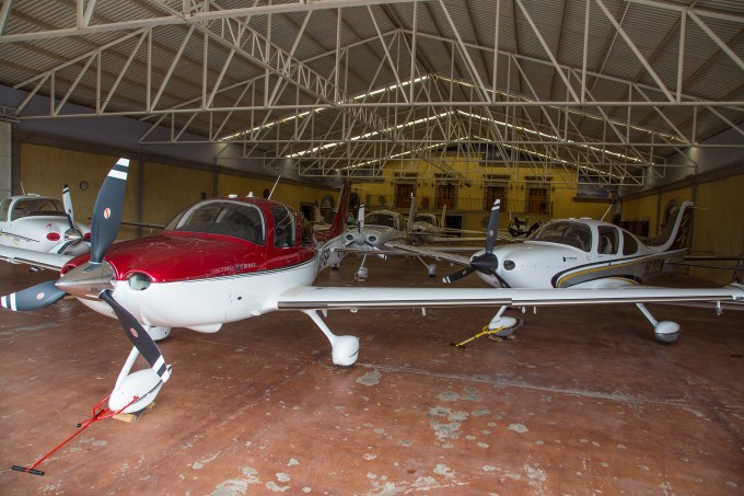 Álamos hangar