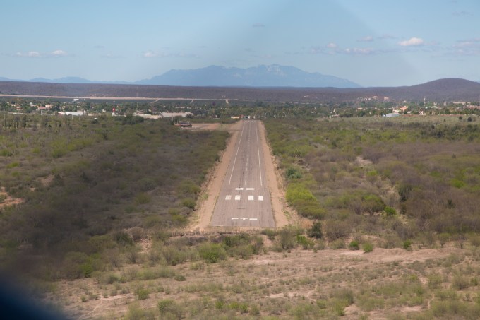 El Fuerte runway 32