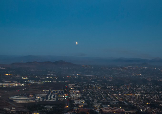 Entering left downwind for Runway 28R